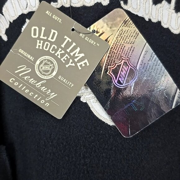 Detroit Red Wings Sewn Old Time Hockey Hoodie Sweatshirt Ladies Size Small - Picture 11 of 12